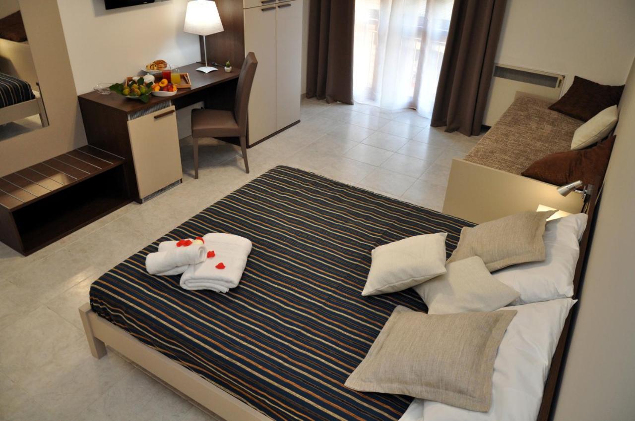 Bed and Breakfast Kalurya à Lecce Extérieur photo